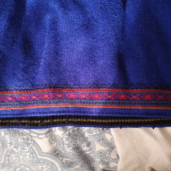 Wool sweater - Picture 3 of 7
